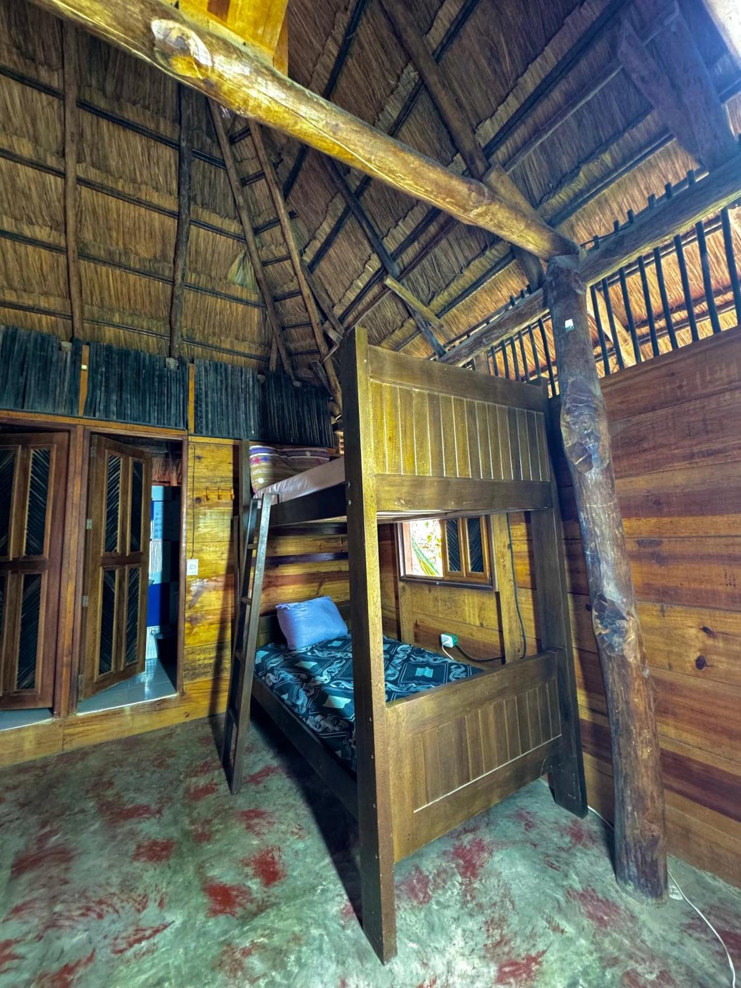 Hostal Nibuni 팔로미노 외부 사진
